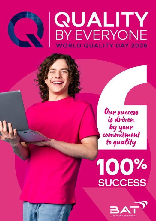 Half body reference, man with laptop